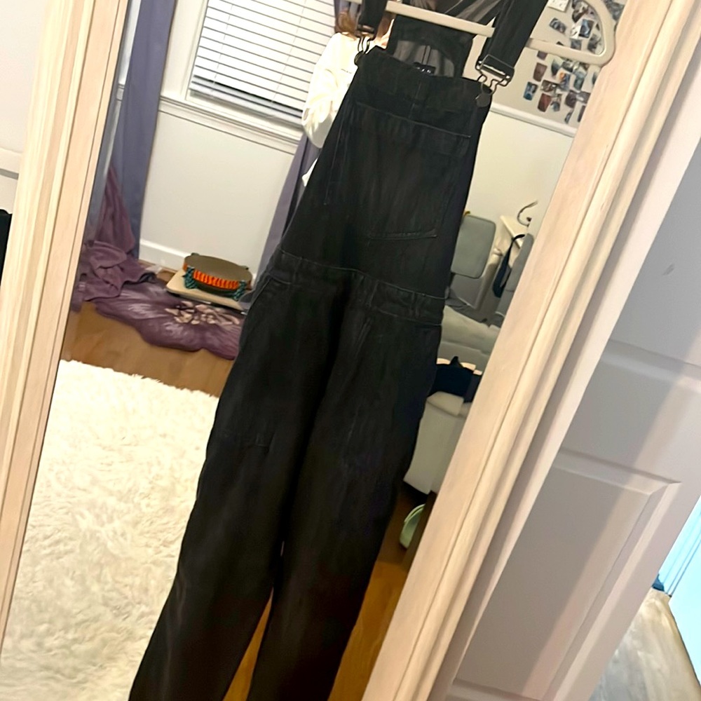Long black GAP overalls
